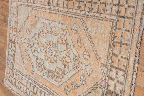 Vintage Oushak Area Rug (2' x 4')